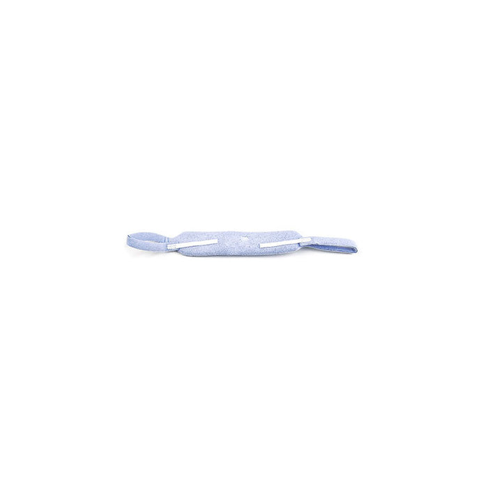A light-blue fabric compress lies on a white surface. Two thin white straps attach to either end of the compress.
