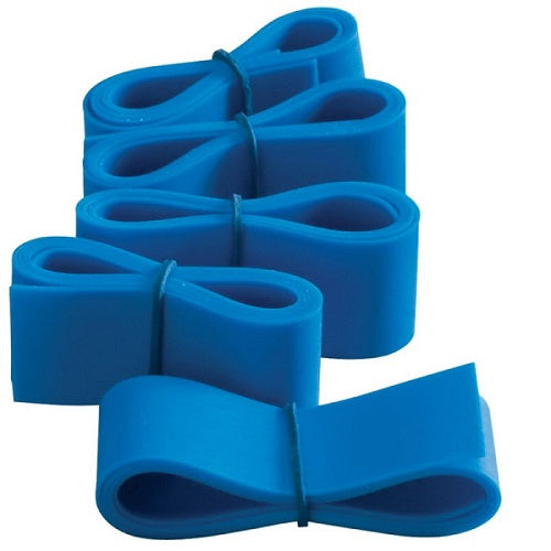 Blue plastic bands are stacked, tied together with green rubber bands, on a white background.